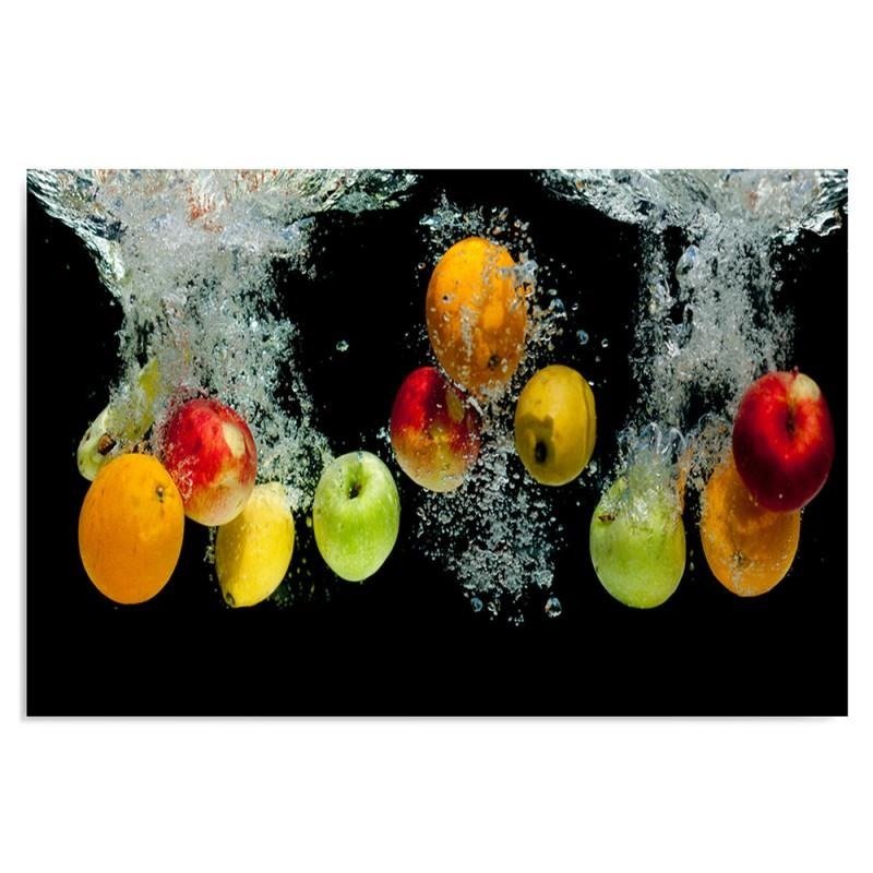 Canvas Schilderij – Fruit In Water  – Schilderijen – Voedsel